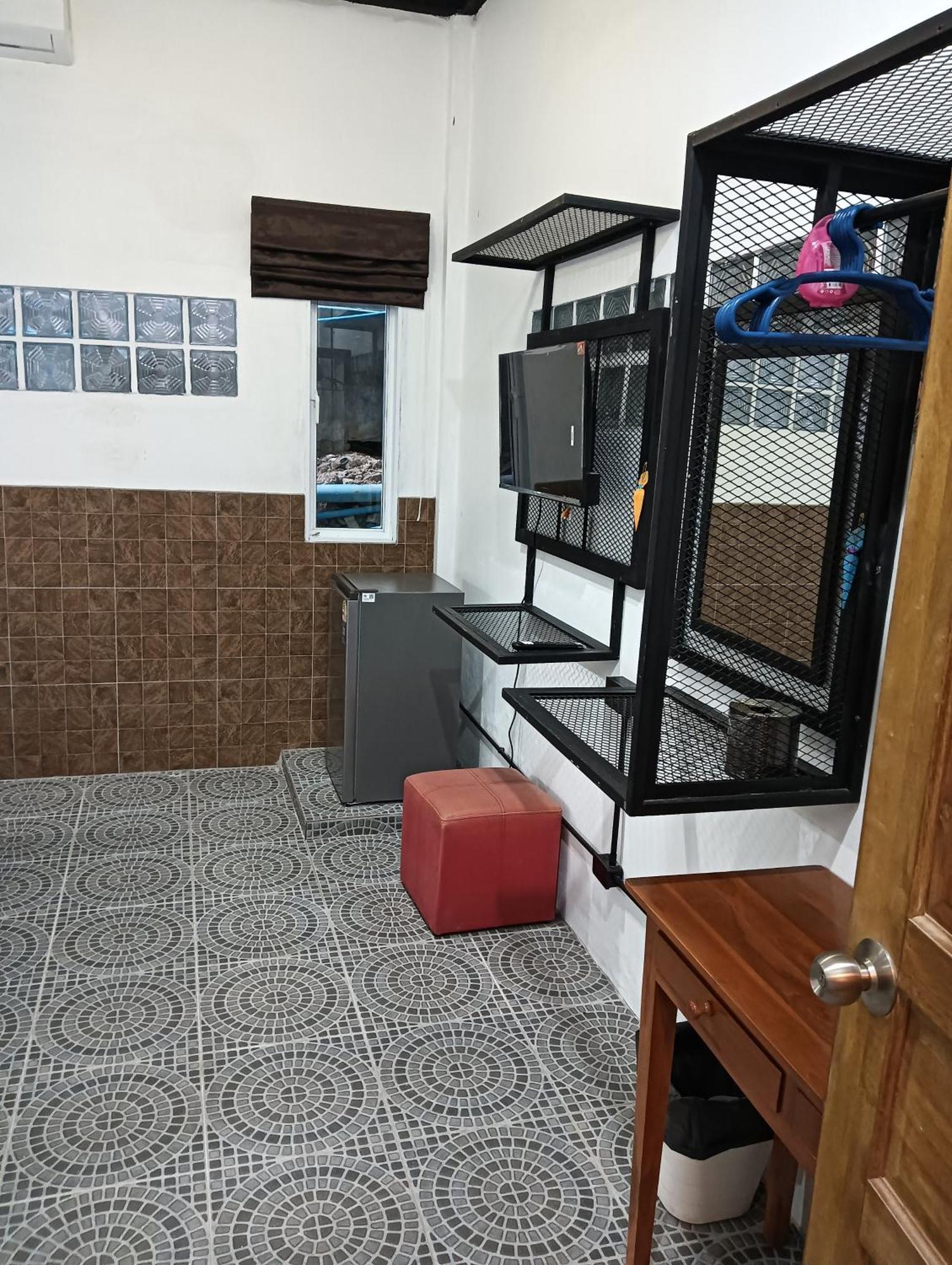 White Jail At Koh Tao Hostel Ko Tao Exterior foto